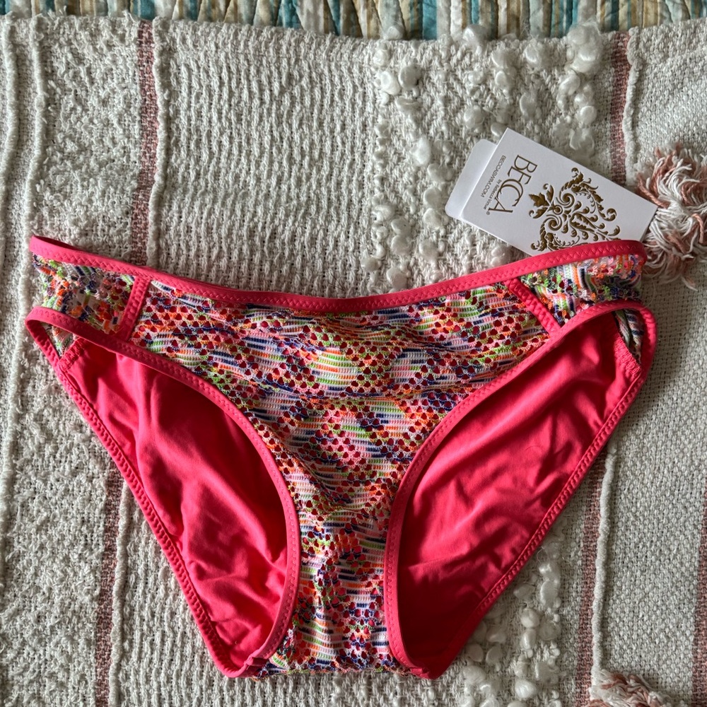 New Becca by Rebecca Virtue Coral Mosaic Adela Crochet Hipster Bikini Bottoms S